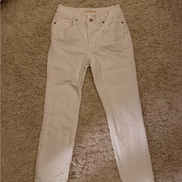 Levi's Women's Straight Leg Jeans - White - Picture 2 of 4